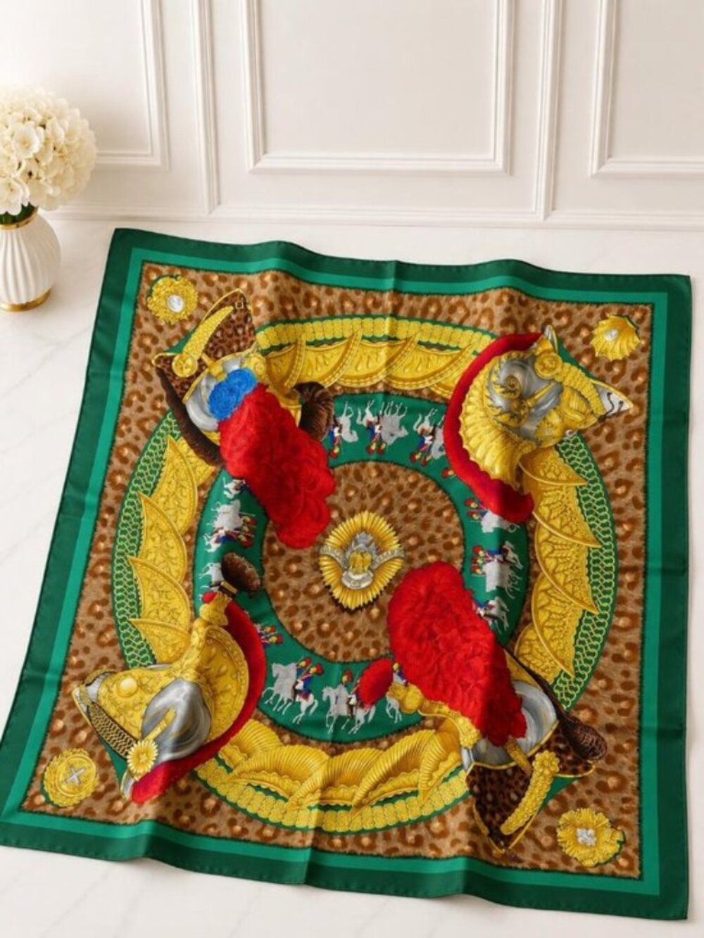 Authentic Hermès Casques et Plumets Carré 90 Silk Scarf Green Gold